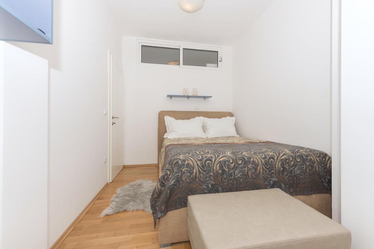 Long Apartment Makarska Luaran gambar