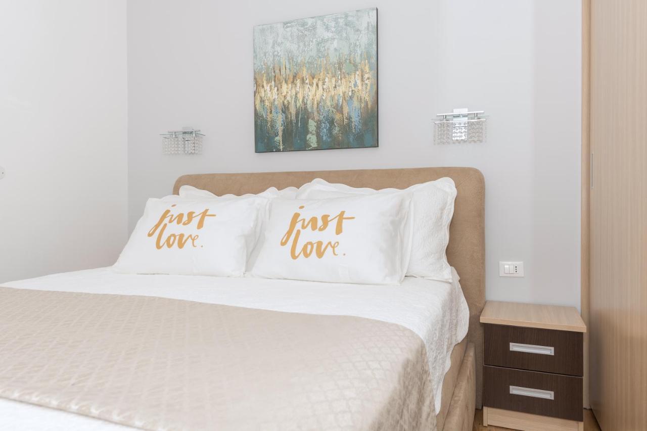 Long Apartment Makarska Luaran gambar