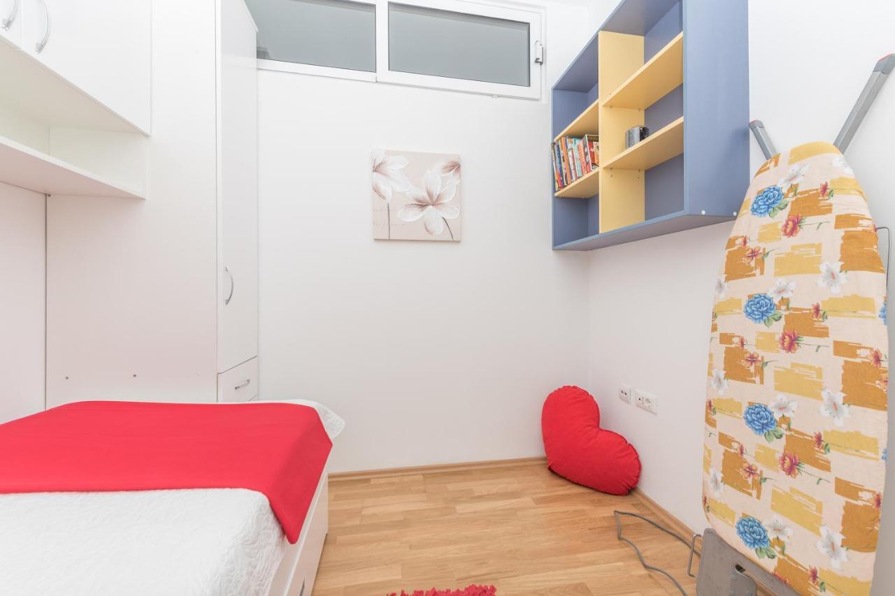 Long Apartment Makarska Luaran gambar